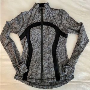 Lululemon Rose Herringbone Define Jacket Size 8